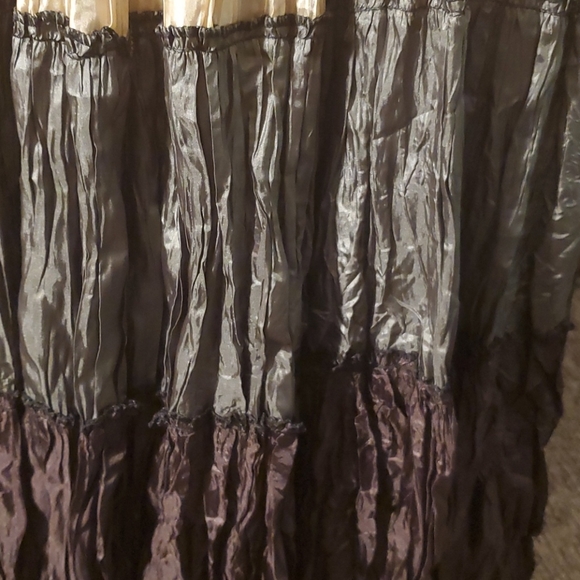 💥Sensational Colorful stylish maxi skirt - Picture 4 of 8